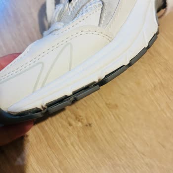 Tommy Jeans Ayakkabısının Kısa Sürede Bozulması Ve İade Reddi