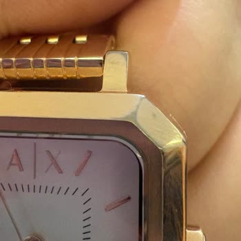 Armani Exchange Saati Ve Bilekliğinin Kısa Sürede Renk Atması Ve Çözüm Yokluğu