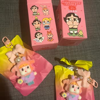 Powerpuff Girls Görselleri Yanıltıcı, Farklı Karakter Anahtarlık Geldi