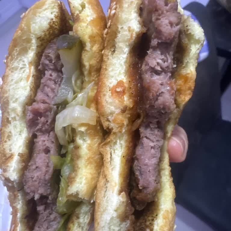 Burger Yiyelim Beykent Şubesinde Çiğ Hamburger ve Çocuk Sağlığına Yönelik Gıda Güvenliği İhmali