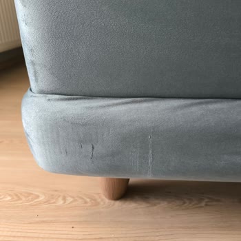 İdaş Mağazasında Kötü Döşeme Ve İlgisiz Müşteri Hizmetleri Nedeniyle Değişim Ve İade Talebi