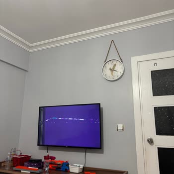 Yayın Kesintileri, Yol Ücreti İsteği Ve Saygısız Tutum Nedeniyle Mağduriyet