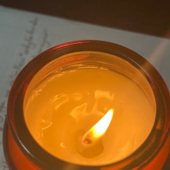 Üst Tabakası Erirken İç Kısmı Boş Kalan Hatalı Mum