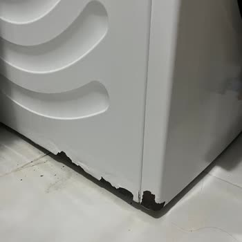 Bosch Çamaşır Makinesinde Garanti Kapsamındaki Paslı Sacların Ücretsiz Değiştirilmesi Talep Ediliyor