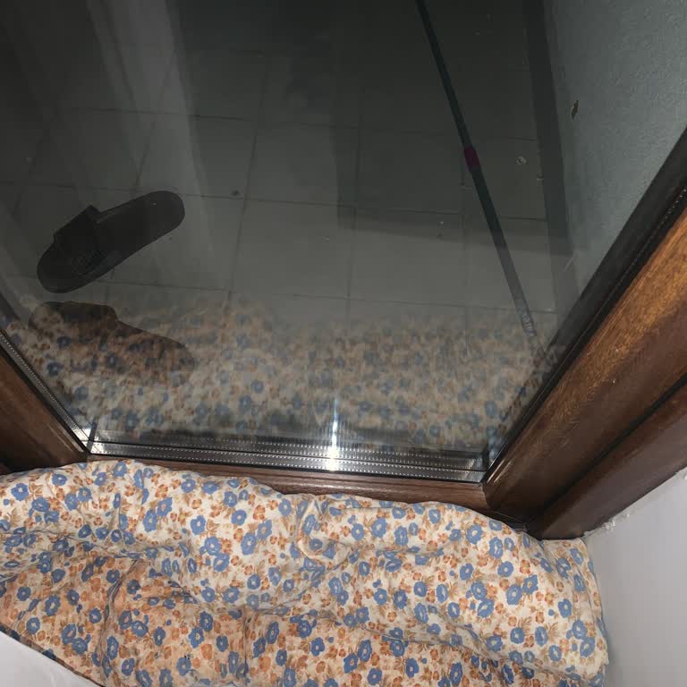 Erpen Balkon Kapısı Ve Pencerelerde Yalıtım Sorunu: Soğuk Ve Gürültü