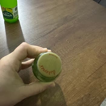 BİM'den Boş Şişe Ürünü İçin Sağlık Endişesi Ve İade Talebi