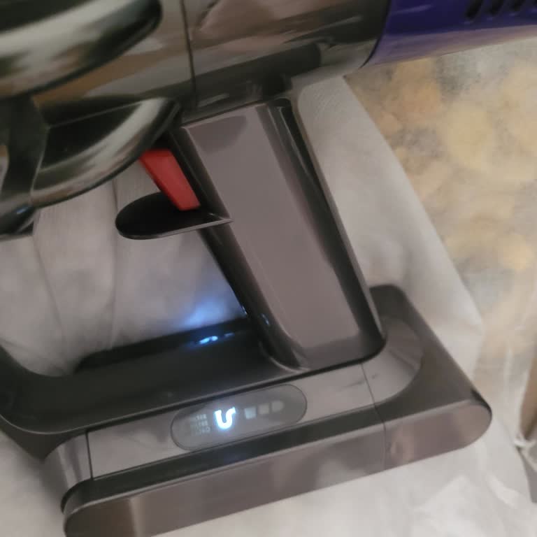 Dyson V10 Filtre Sorunu Ücretsiz Onarım Talebi