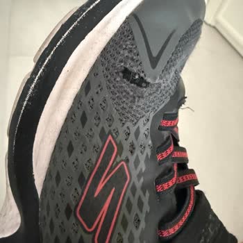 Skechers Çocuk Ayakkabısında Erken Yırtılma Ve Ücret İadesi Talebi