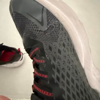 Skechers Çocuk Ayakkabısında Erken Yırtılma Ve Ücret İadesi Talebi