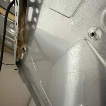 Kumtel Ankastre Fırınımdaki Tehlikeli Malzeme Sızıntısı Ve Garanti Kapsamında Ücretsiz Servis Talebi