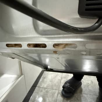 Kumtel Ankastre Fırınımdaki Tehlikeli Malzeme Sızıntısı Ve Garanti Kapsamında Ücretsiz Servis Talebi