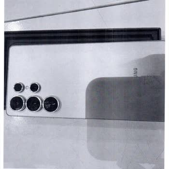 Samsung Galaxy S25 Ultra Repaired With Crack Unapproved Parts Replacement