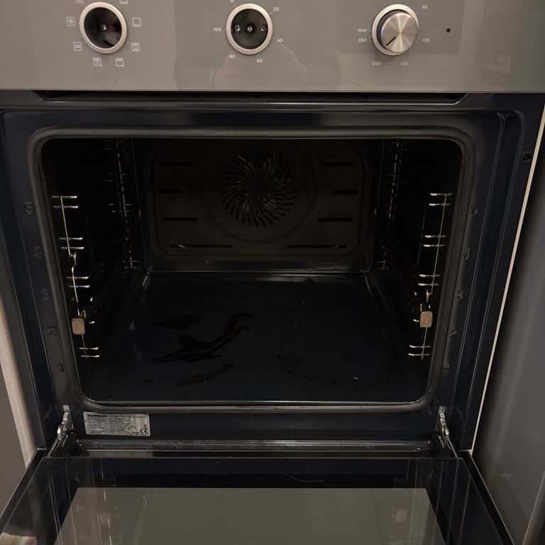 Silverline Bo6503801 Model Ankastre Fırın Düğmesi Kırık, Yedek Parça Temin Edilemiyor