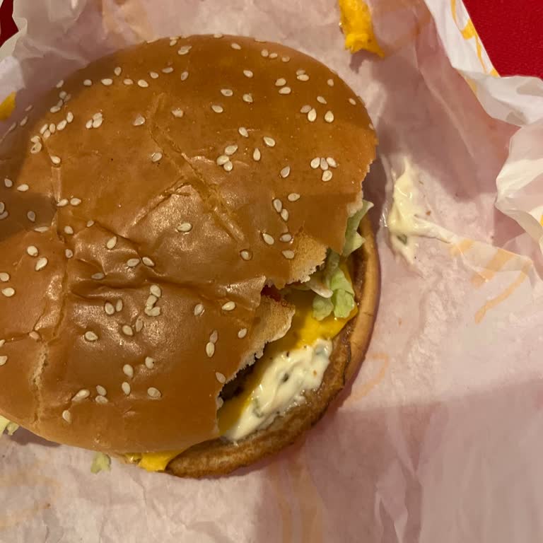 Eksik Çıtır Burger Ve Eksik Köfte Burger Ekmeği İçin İade Talebi