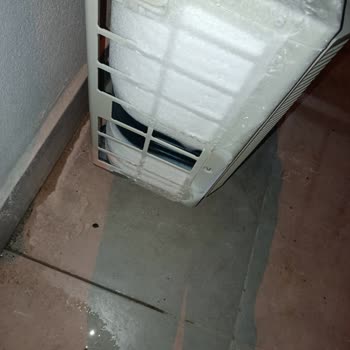 Ayıplı Daikin Sensira Klima: İlk Gün Buzlanma Ve İç Ünite Arızası