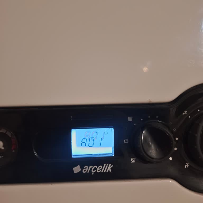 Arçelik Kombimde Sürekli A01 Hatası Isıtma Sorunu Ve Değişim Talebi