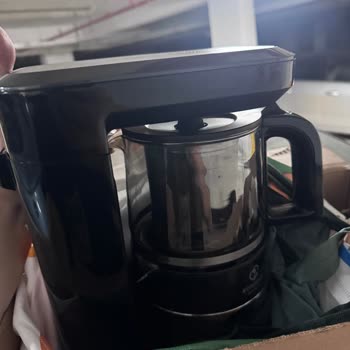 Garanti Kapsamındaki Çay Makinesinde Sürekli Kaynama Sorunu Ve Yetersiz Servis Desteği