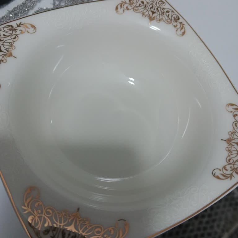 Emsan'dan Aldığım Yemek Takımının Kırılan Kaseleri İçin Verilen Garanti Tutulmuyor