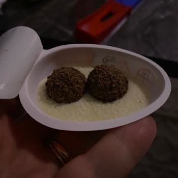 Migros’ta Satılan Kinder Joy’da Küf Ve Bakteri Görüldü: Güvenimiz Sarsıldı