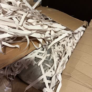 DHL Kargo'nun Kırık Sehpa Teslimatları Ve Tazmin Talebi