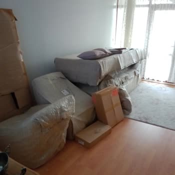 Yemek Odası Takımının Kurulumsuz Teslimi Ve Mağazadan Çözüm Talebi