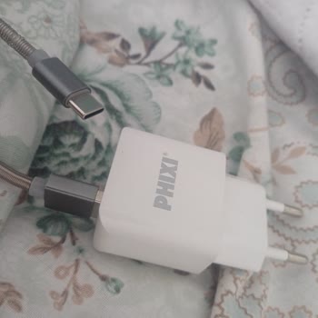 Samsung Telefon Şarj Sorunu Ve Servis Desteği Eksikliği