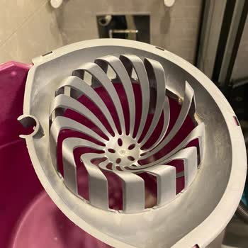 Parex Temizlik Setinde Kırılan Sıkma Aparatı İçin Yedek Parça Ve Destek Talebi