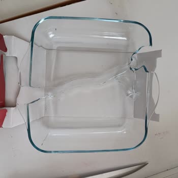 PTT Kargo’nun Dikkatsiz Teslimatı Sonucu Kırılan Paşabahçe Borcam