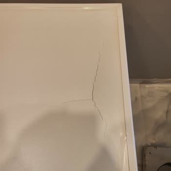 Media Markt'tan Gelen Kırık Çamaşır Makinesinin Acil Değişimi