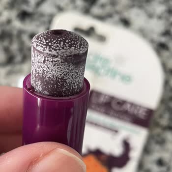 Küflenmiş Ve Kırık Dudak Kremi İçin Kargo Ücretinin İadesi