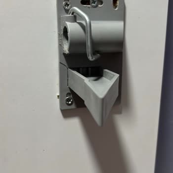 Hafele Bağlantı Parçaları Kırılan Mutfak Çekmece Masası İçin Ücretsiz Parça Değişimi Talebi!