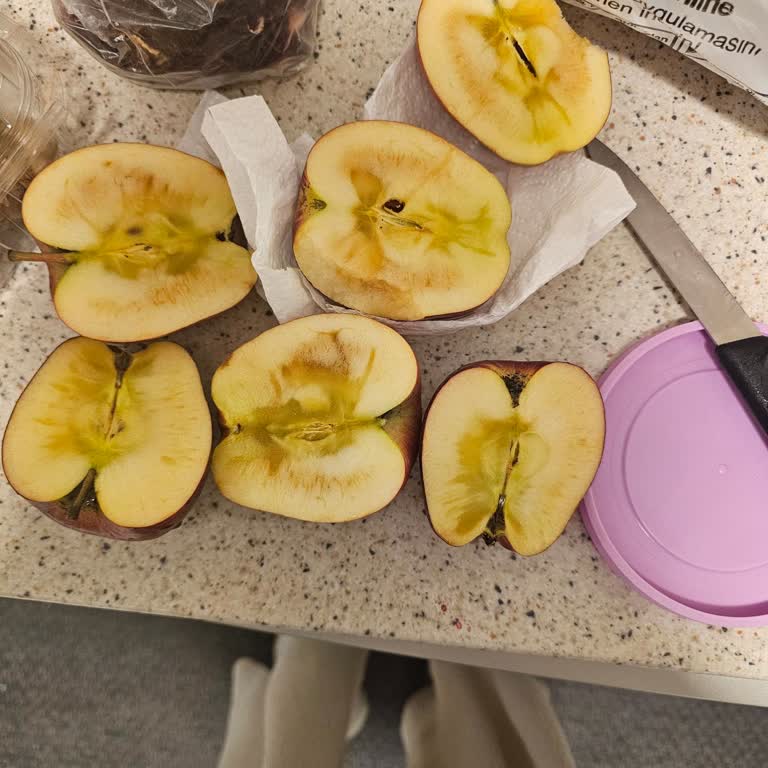 Macrocenter'dan Bozuk Elmalar Ve Yanıtsız Müşteri Hizmeti