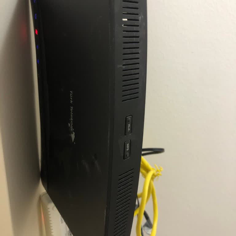 Antakya'da 1,5 Aylık İnternet Kesintisi Ve Acil Çözüm Talebi