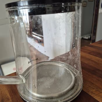 Her Demlemede Kireç Ve Yağlı Katman Sorunu