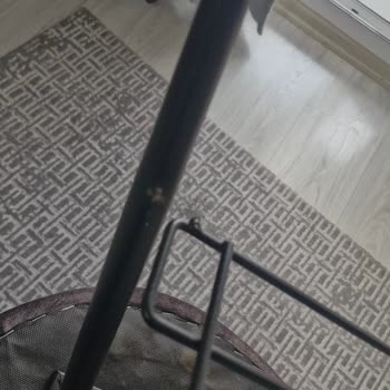 Evkur Sandalyelerdeki Üretim Hatası Ve Satış Sonrası Destek Eksikliği