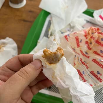 Donas Erzincan Şubesinde Çiğ Etli Dönerle Hijyen İhlali