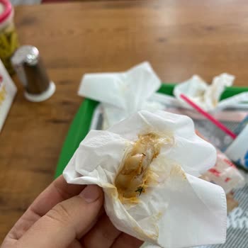 Donas Erzincan Şubesinde Çiğ Etli Dönerle Hijyen İhlali