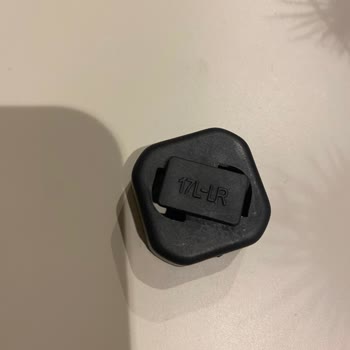 Model Numarası Eksik Olduğu İddiası Yüzünden Yedek Parça Talebim Reddedildi