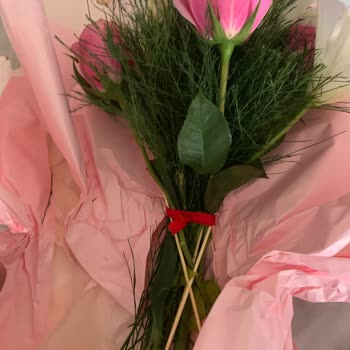 Çiçek Sepeti Ölü Çiçekler Ve 1300 TL Ücretli Buket İçin Tam İade Talebi!