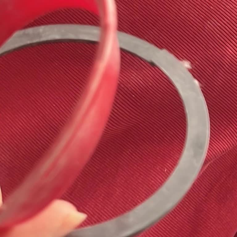 Dyson V12 Toz Haznesi Lastiği Kırılma Ve Garanti Dışı Ücretsiz Değişim Talebi