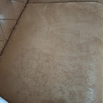 Kumaş Döküntüsü Ve Renk Değişimi İçin Servis Yardımsız Bırakılıyor