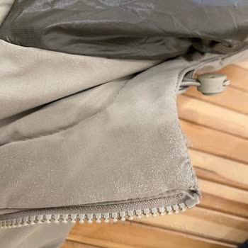 Mavi Kapüşonlu Cekette Hızlı Tüylenme Ve Kalite Sorunu Nedeniyle İade Talebi!