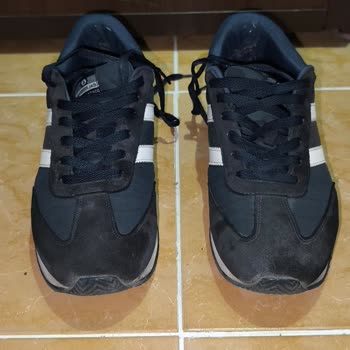 Ayakkabıda Üretim Hatası Ve Müşteri Hizmetlerinden Cevap Almama