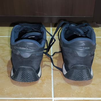 Ayakkabıda Üretim Hatası Ve Müşteri Hizmetlerinden Cevap Almama