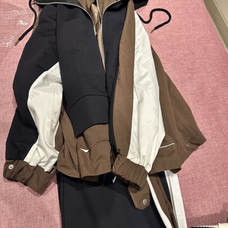 Touch Silky Yanlış Renk Ürün Gönderimi Ve Müşteri Hizmetlerine Ulaşılamaması!