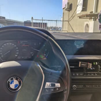 BMW 2020 Model Multimedya Ekranı Arızası İçin Ücretsiz Değişim Talebi