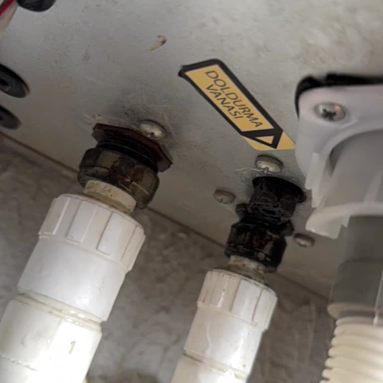 ECA Citius Kombimde Tekrarlayan Su Doldurma Vanası Arızası Ve Ücretsiz Onarım Talebi