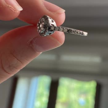 Garanti Kapsamında Taş Düşen Pırlanta Yüzük İçin Ücretsiz Tamir Talebi