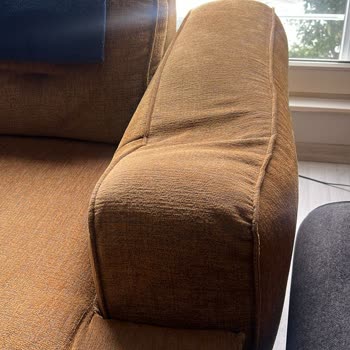 Kelebek Mobilya’da 3 Ayda Kol Koyma Kısmı Çöktü, Garanti Reddi