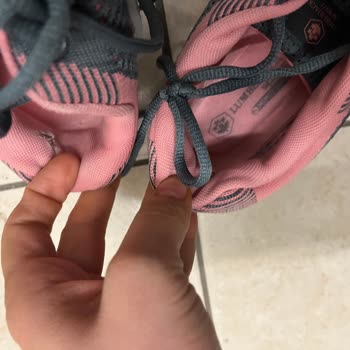 Ayıplı Spor Ayakkabıda Hızlı Aşınma Ve Değişim Talebi